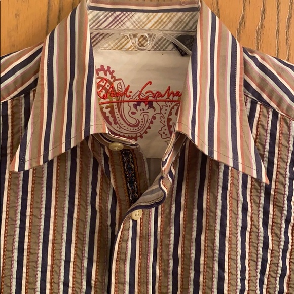 Robert Graham Button up - Picture 2 of 8